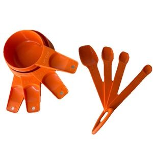 Tupperware Measuring Cups & Spoons Set Of 8 Burnt Orange Vintage MCM Retro